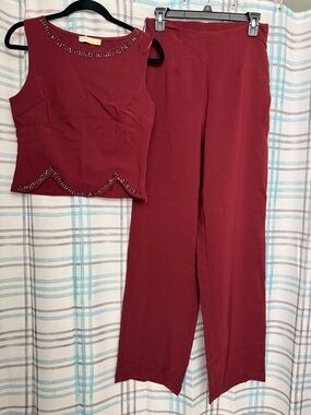 Beaded Scallop Crop Top & Wide-Leg Pants Set — Burgundy